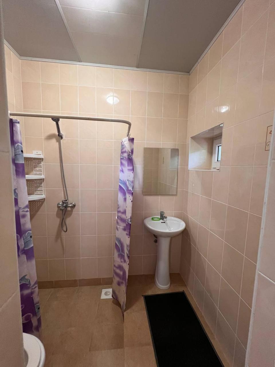 Podsolnukhi Guest House Czołponata Zewnętrze zdjęcie