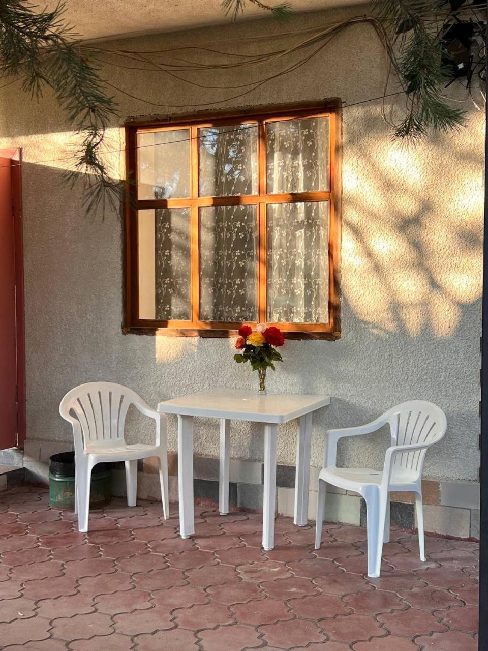 Podsolnukhi Guest House Czołponata Zewnętrze zdjęcie