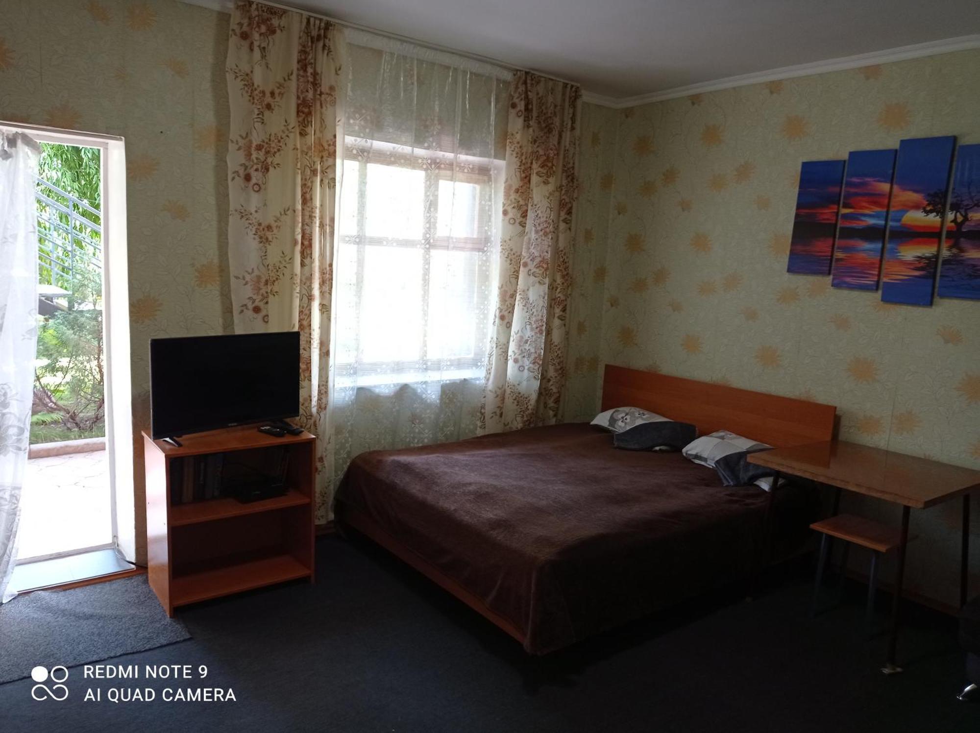 Podsolnukhi Guest House Czołponata Zewnętrze zdjęcie